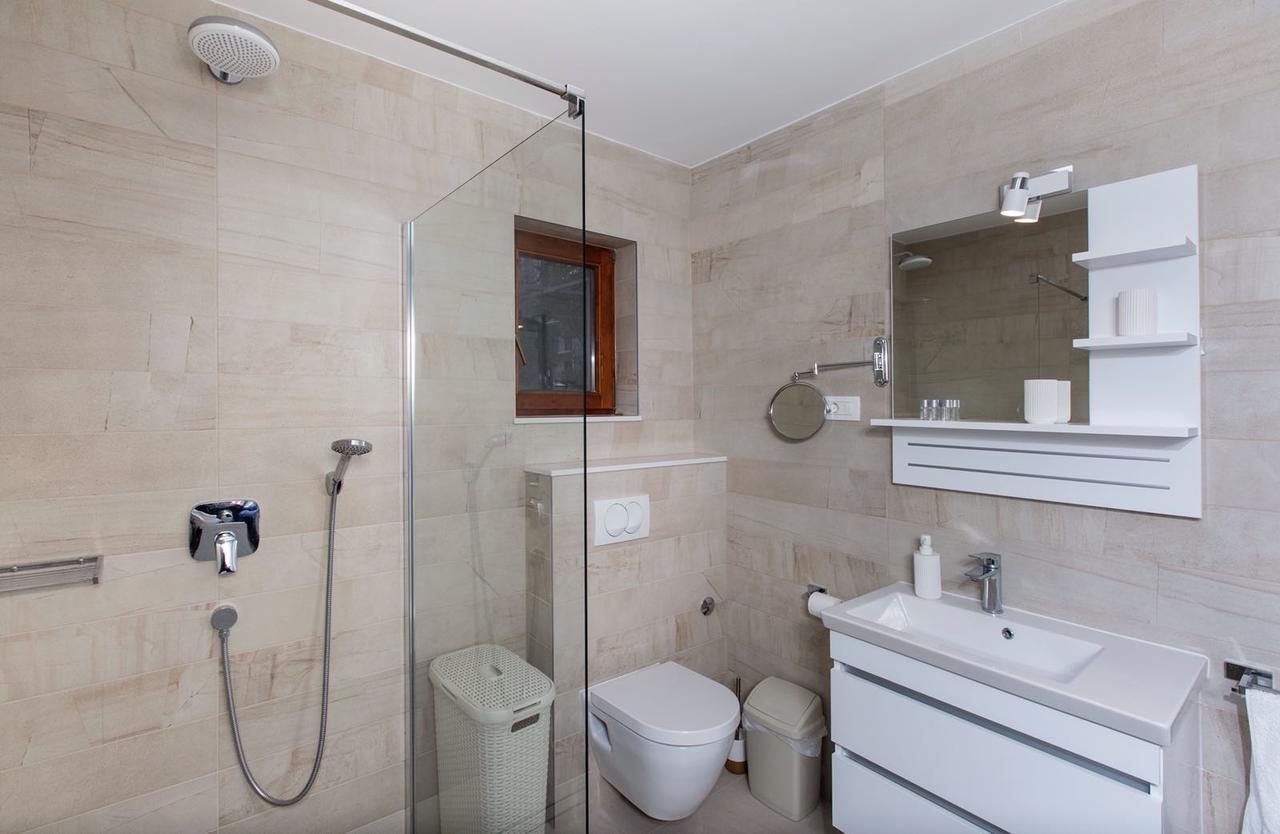 Apartment Stina Podstrana Esterno foto